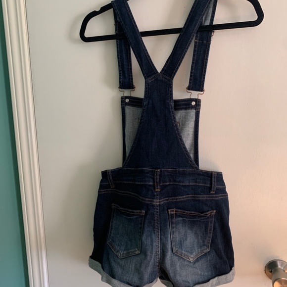 Overall Jean shorts - Picture 2 of 4
